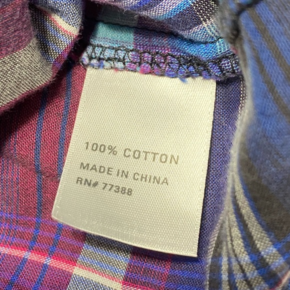 Eliot Lightweight Plaid Button Down Top Size Small - Picture 8 of 8